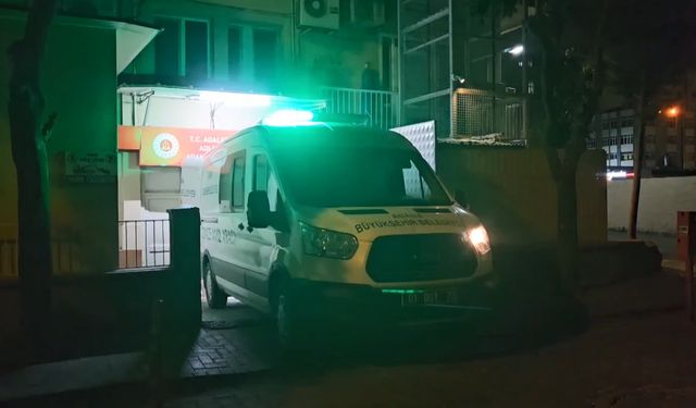 Adana'da berber dükkanında silahlı çatışma; 1 ölü, 2'si ağır 6 yaralı