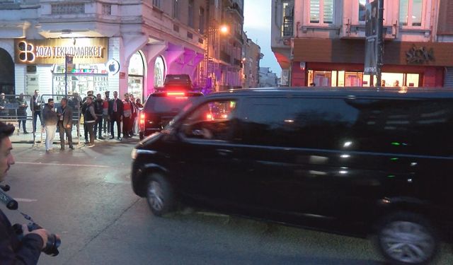 Papa 14.Leo İznik ziyaretinin ardından İstanbul'a geldi