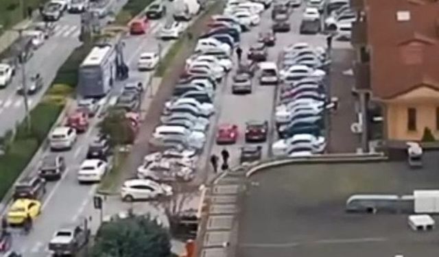 Başakşehir'de gasp iddiası; şüpheliler 100 metre sonra para dolu çanta ile yakalandı