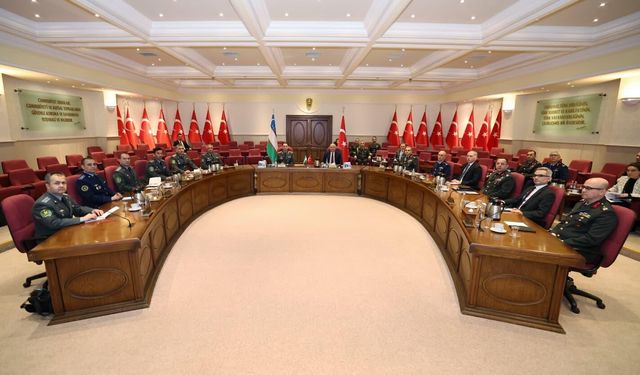 Bakan Güler, Özbek mevkidaşı Korgeneral Halmuhamedov ile bir araya geldi