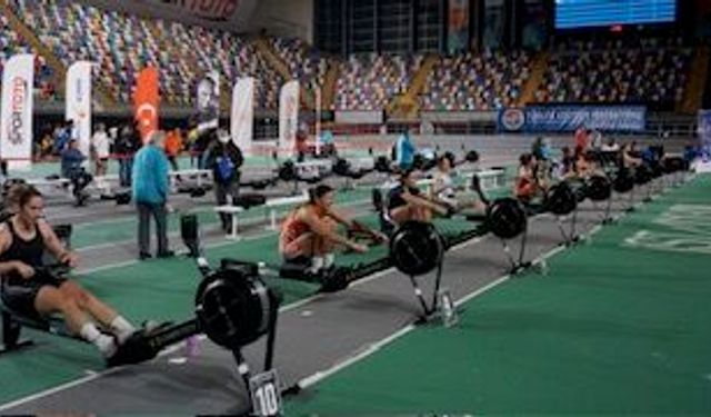 Kürekte sezonun şampiyonu Fenerbahçe oldu