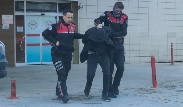 Bursa'da polisin 'dur' ihtarından kaçan şüpheli takip sonucu yakalandı
