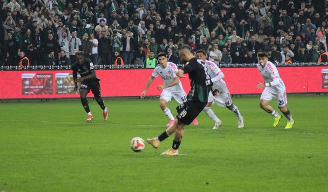Kocaelispor - Beşiktaş: 1-1