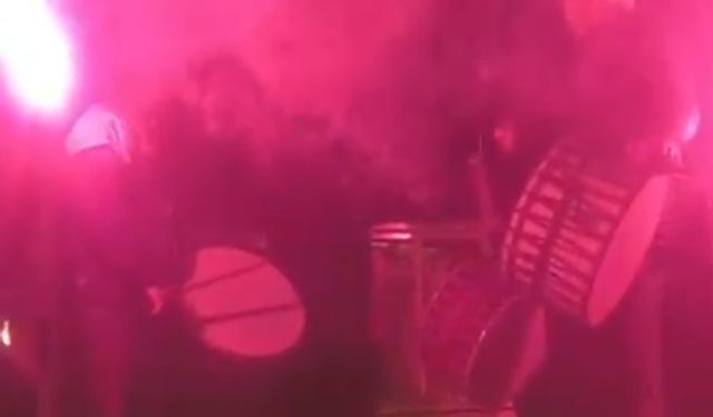 Ramazan davulcularından marşlı, meşaleli ilk sahur mesaisi