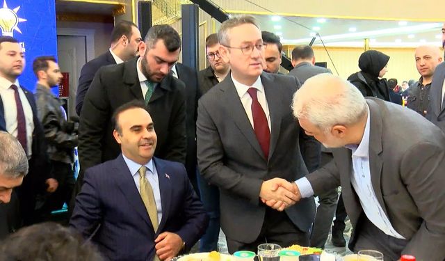 Bakan Kacır: Hiç kimsenin Türkiye'ye yan gözle bakmasına izin vermeyiz