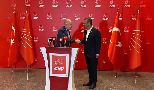 Zafer Partisi Genel Başkanı Özdağ, CHP Genel Merkezi'nde Özgür Özel ile bir araya geldi