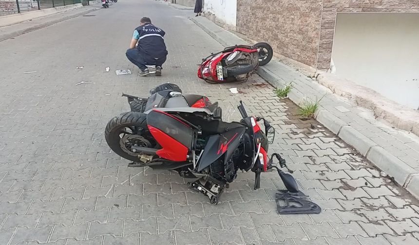 Aydın'da iki motosiklet çarpıştı: 3 yaralı