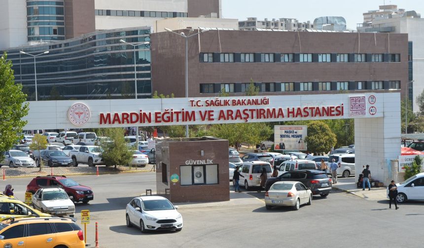 Mardin'de beton mikseri yayayı ağır yaraladı