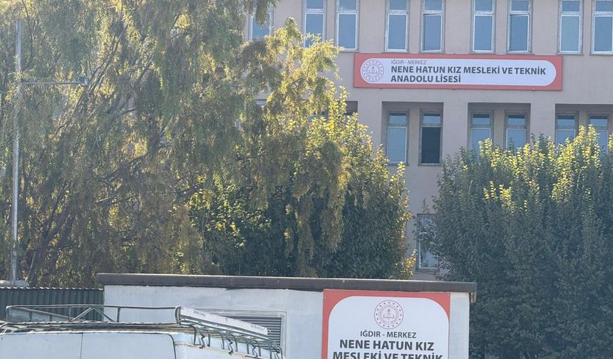 Iğdır'da 25 öğrenci, gıda zehirlenmesi şüphesiyle hastaneye sevk edildi