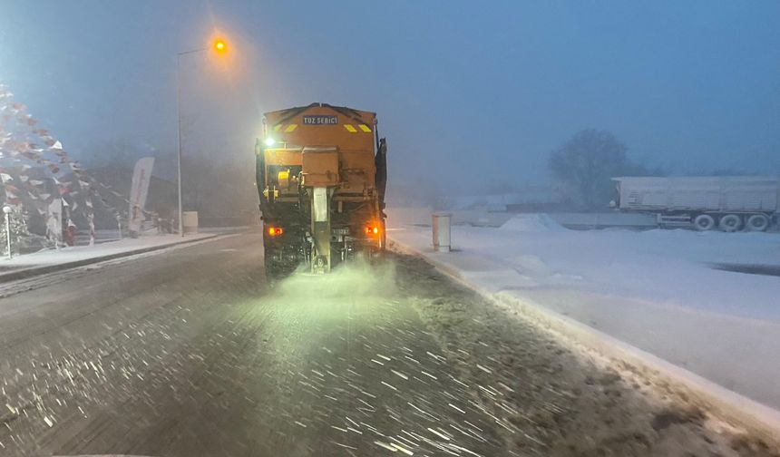 Erzincan'da eğitim-öğretime bir günlük kar molası