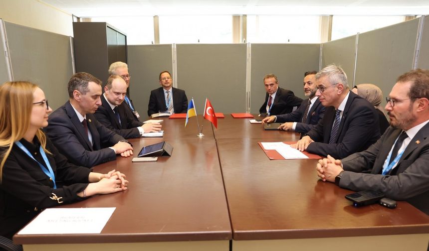 Bakan Memişoğlu, Ukrayna Sağlık Bakanı Liashko ve beraberindeki heyetle görüştü