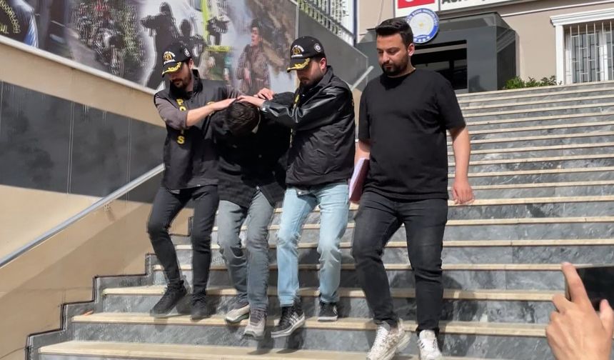 İstanbul- Şişli'de denetim sırasında durduruldu; telefonundan iş yeri kurşunlama videosunu çıkınca gözaltına alındı