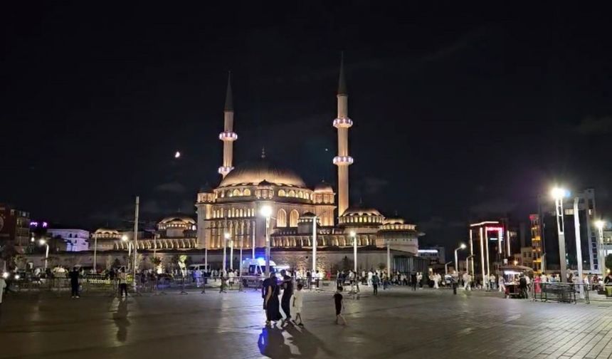 Camilerde orman yangınlarından korunmak için dua edildi