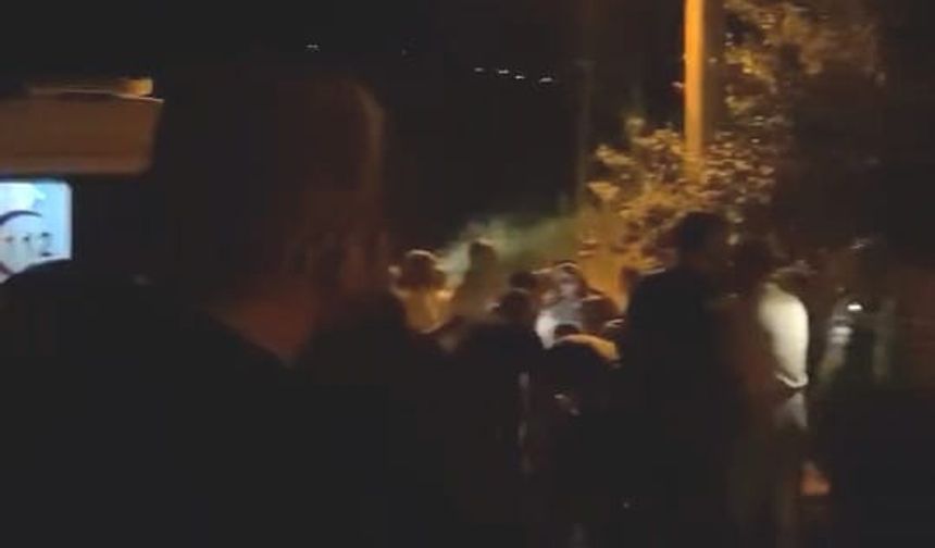 Devrilen traktörün sürücüsü ağır yaralandı