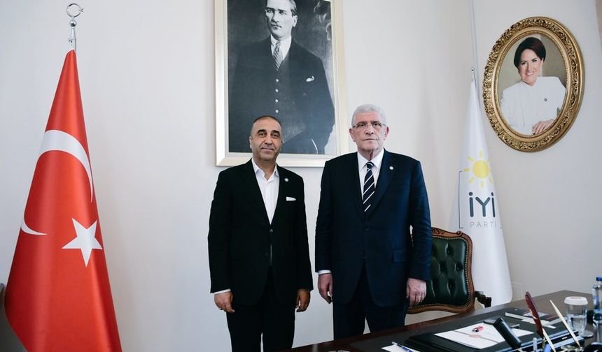 İYİ Parti Mardin Teşkilatı'ndan 'Terörsüz Türkiye' sürecine destek için toplu istifa