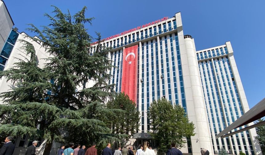Memur-Sen Genel Başkanı Yalçın Teklif bir an önce gelmeli