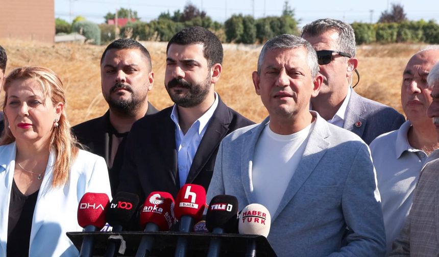 Özgür Özel, İmamoğlu'nu ziyaret ettikten sonra açıklamalarda bulundu
