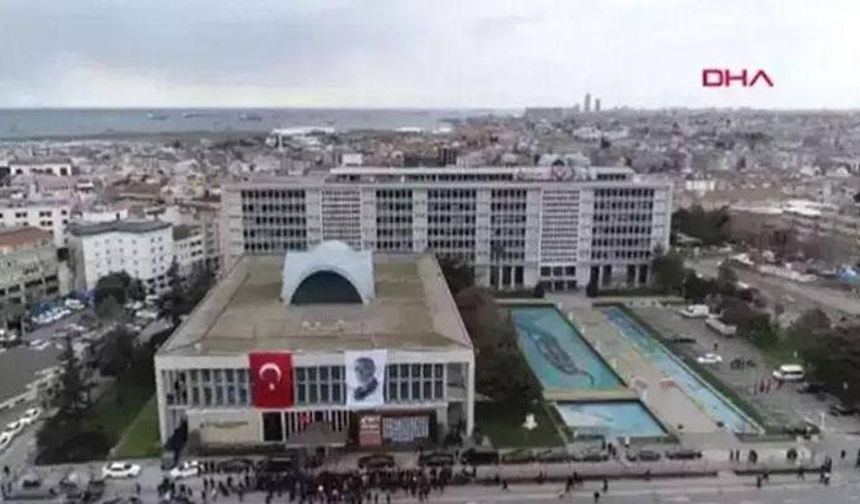 İBB'ye yönelik yolsuzluk operasyonu; şüpheliler sağlık kontrolünden geçirildi