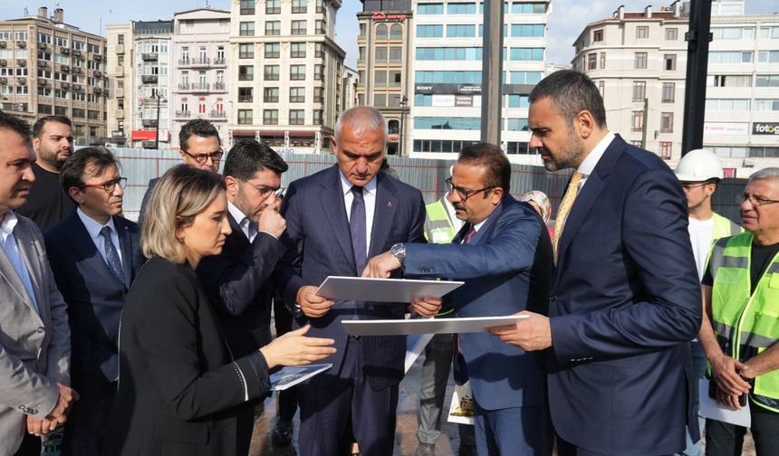 Bakan Ersoy: Sirkeci Garı otel ya da AVM olmayacak