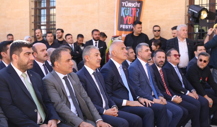 Bakan Ersoy: 2026'da 50 şehir, festivallere ev sahipliği yapacak