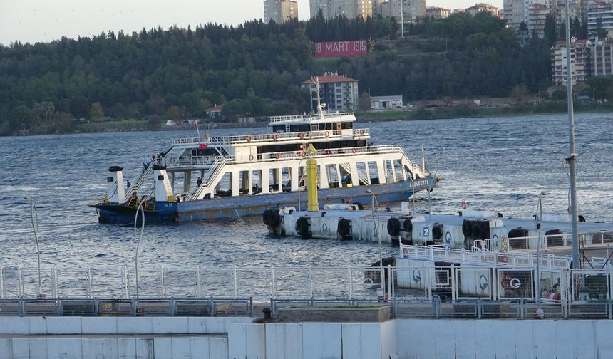 Bozcaada ve Gökçeada feribot seferleri iptal edildi