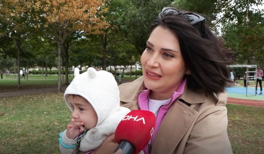 Meme kanserini yendi, anne oldu, bebeğiyle 'Pembe farkındalık yürüyüşüne' katıldı