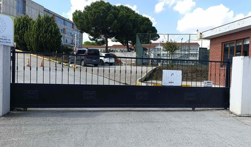 Sınıf arkadaşı tarafından dövülen lise öğrencisinin tedavisi yoğun bakımda sürüyor