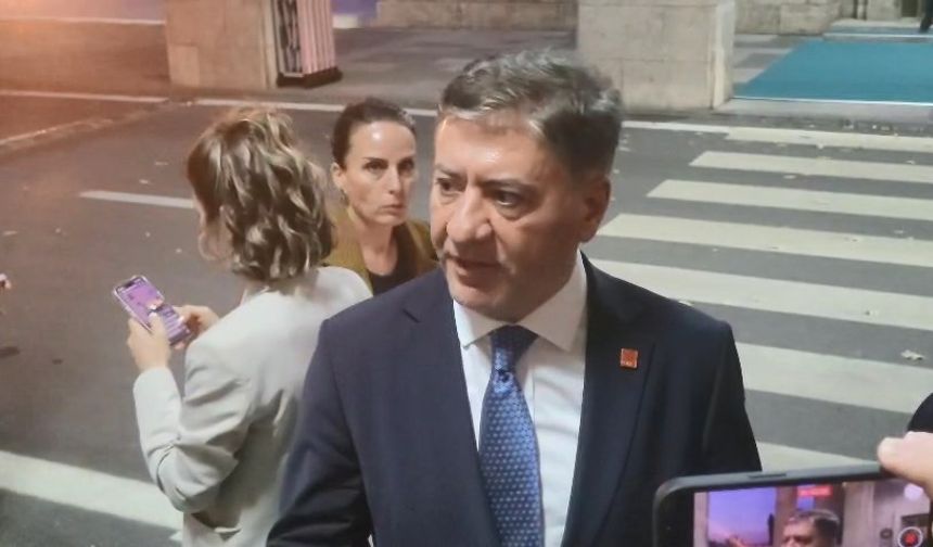 Kurtulmuş, 'Terörsüz Türkiye' komisyonu üyesi grup başkanvekillerini kabul etti