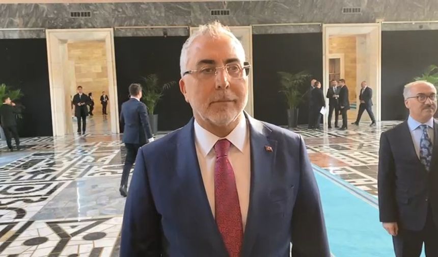 Bakan Işıkhan: Asgari ücret rakamını konuşmak için erken