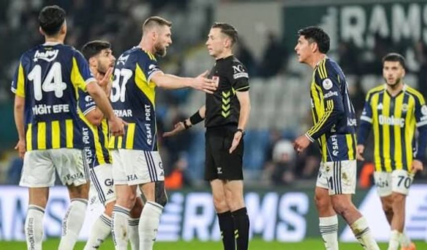 Fenerbahçe Başakşehir’e takıldı: Deplasmanda 1-1!