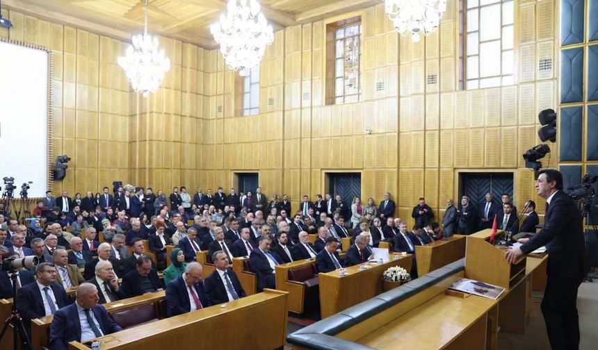 Arıkan: Milletvekilleri gelir gider, Yeni Yol Grubu baki kalacak