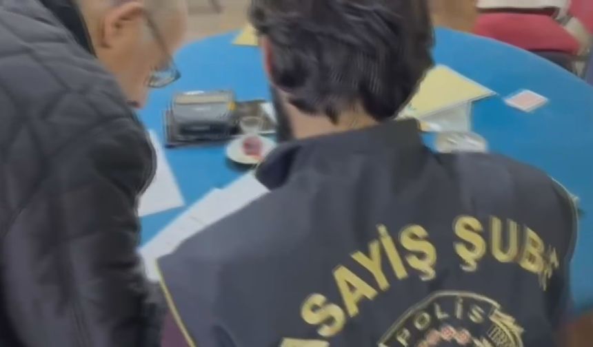 İstanbul'da iş yerlerine fuhuş ve kumar denetimi; 4 şüpheli gözaltına alındı