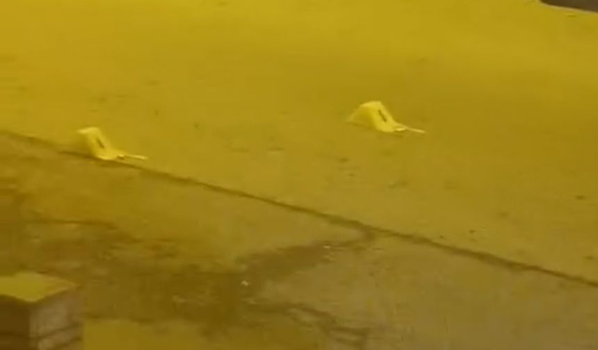 Kağıthane'de caddede kalaşnikoflu saldırı kamerada; 'İşi dayı lakaplı kişiden aldım'