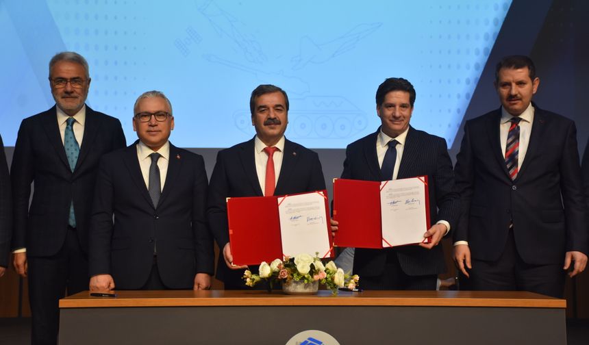 Bakan Yardımcısı Ayhan Artık kimsenin icazetine ihtiyaç duymayan bir Türkiye var