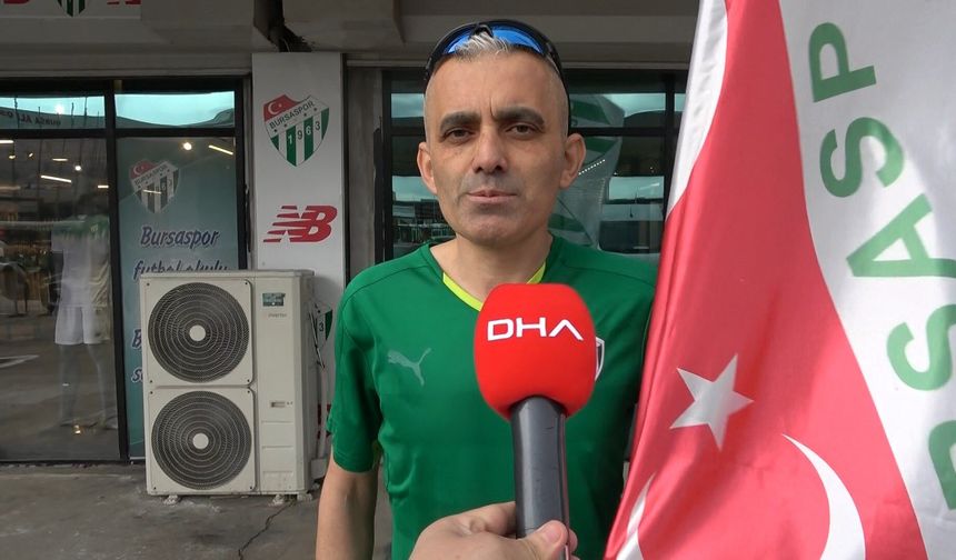 'Sevgililer Günü' için Bursaspor bayrağıyla 10 kilometre koştular