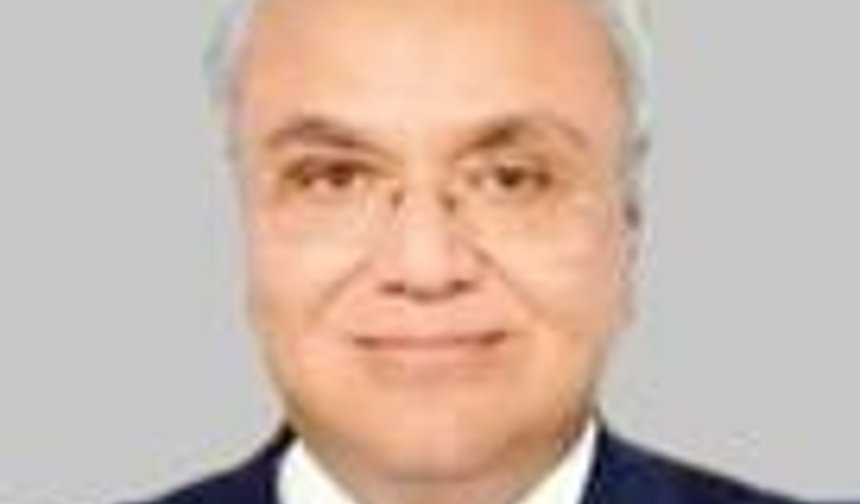 Eskişehir'de zincirleme kaza: Eski bakanlar Koç ve Selçuk da yaralı