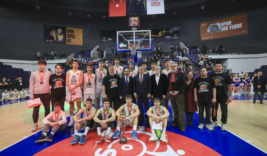 Okul Sporları Basketbol Gençler Türkiye Birinciliği finali İstanbul'da oynandı