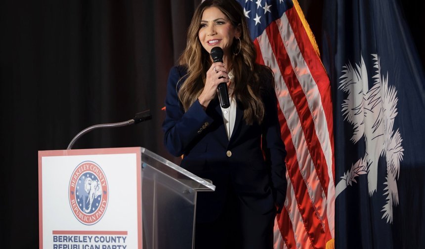 Trump: İç Güvenlik Bakanı Noem 31 Mart'ta görevinden ayrılacak