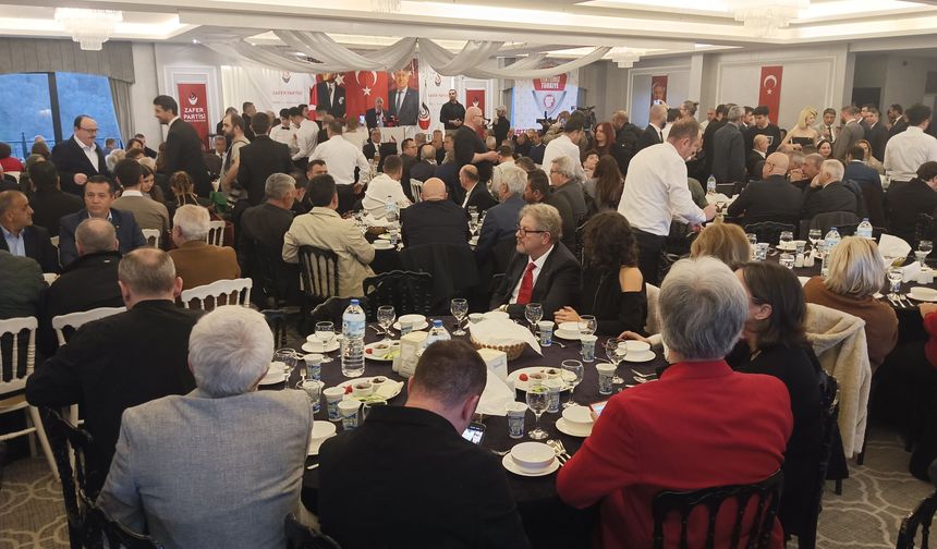 Ümit Özdağ: İran'dan göç olması durumunda TSK İran içinde tampon bölge kurmalı