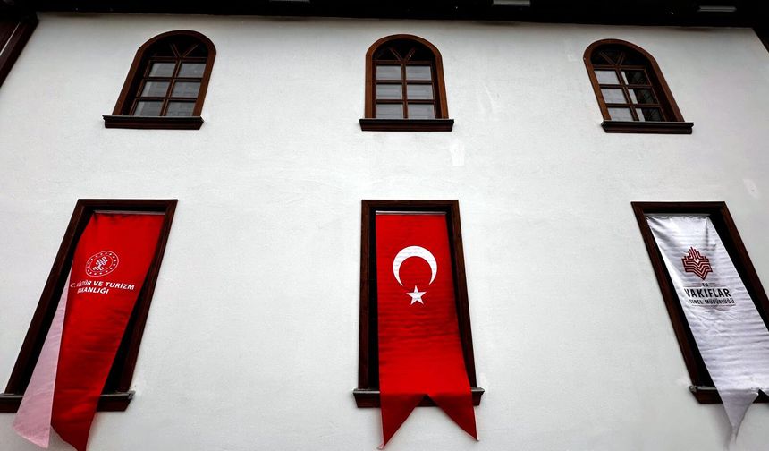 Edirne'de restore edilen tarihi mescit, cami olarak ibadete açıldı