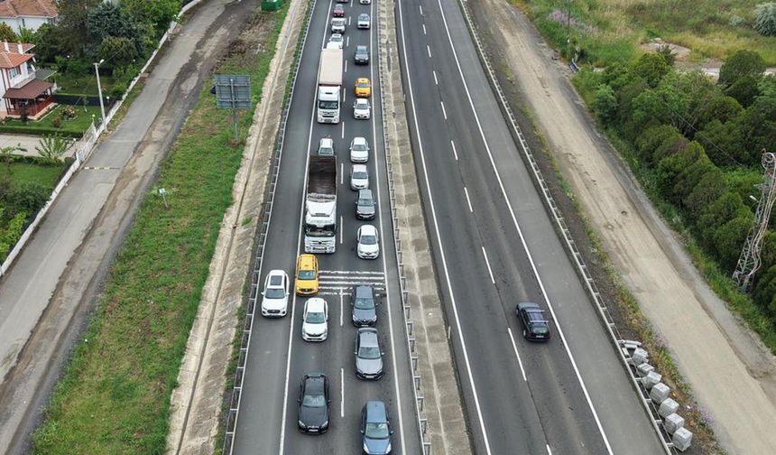 İstanbul-Tekirdağ kara yolunda trafik yoğunluğu / Ek fotoğraflar
