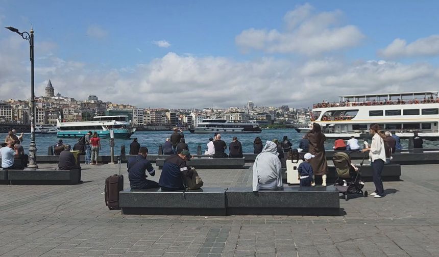 Kurban Bayramı öncesi Eminönü havadan görüntülendi