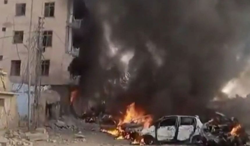Pakistan'da demir yolu yakınında patlama: 24 ölü, 82 yaralı